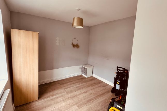 88, Gerald Road, Salford photo 5