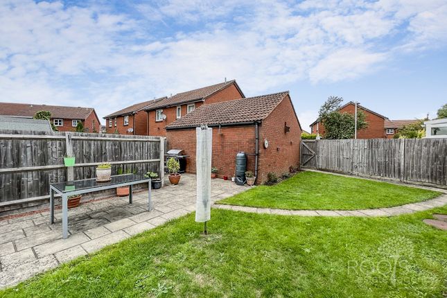 Semi-detached house for sale in Blackdown Way, Thatcham, Berkshire
