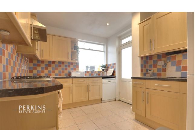 7, Marnham Crescent, Greenford photo 3