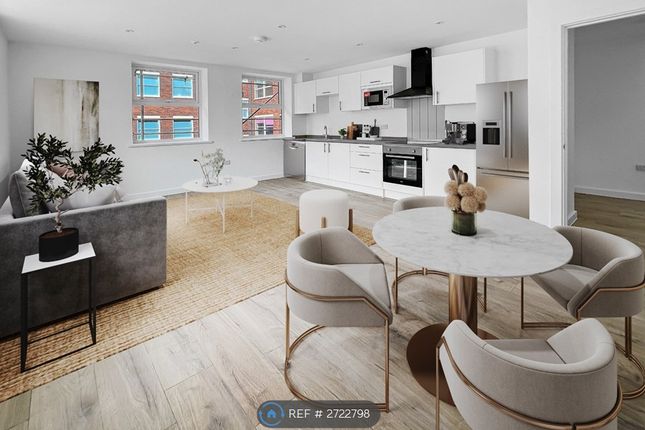 Kitchen / Living Area