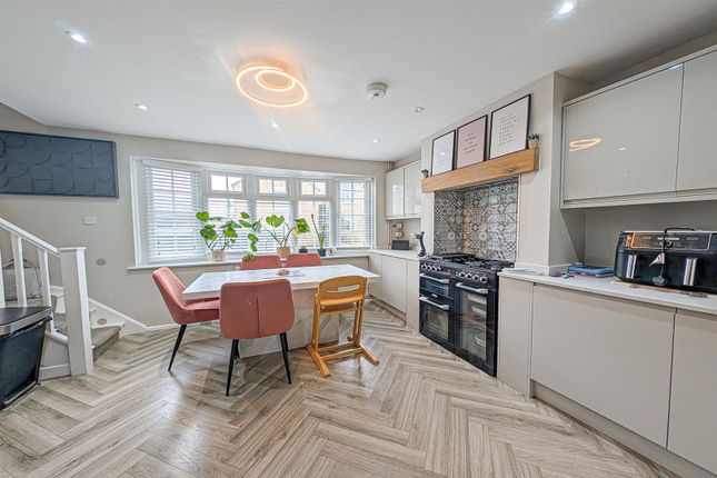 10, Mereside, Ely photo 3