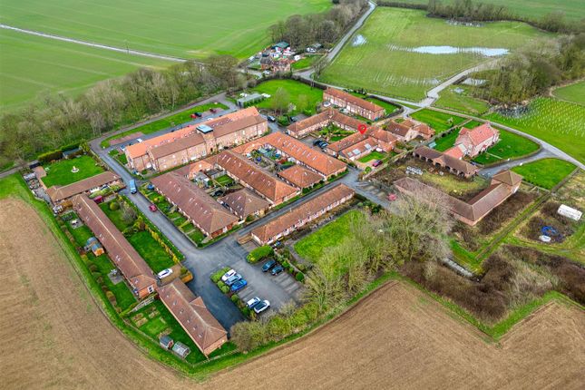 3 Stable Cottages, Enholmes Lane, Patrington photo 3