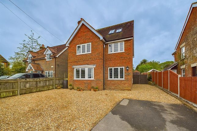 Thumbnail Detached house to rent in Trampers Lane, North Boarhunt, Fareham