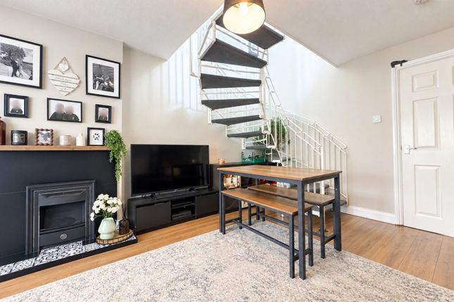 26, Derwent Rise, Central Bedfordshire photo 4