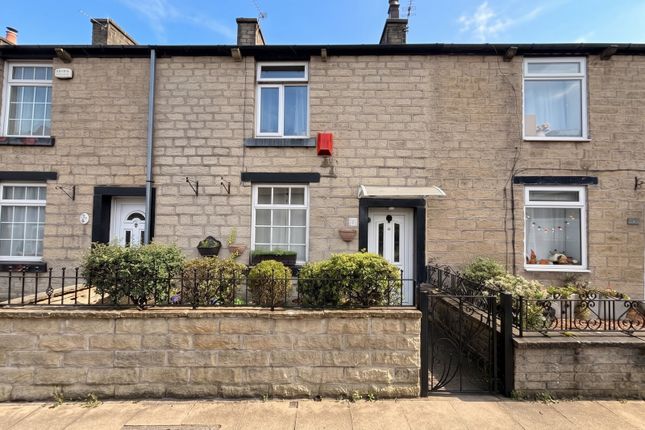 2-bed terraced on Lee Lane, Bolton, £150,000