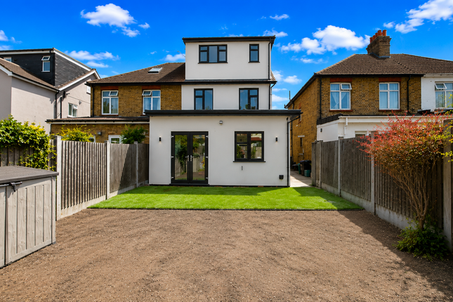 25, Bute Road, Barkingside photo 4