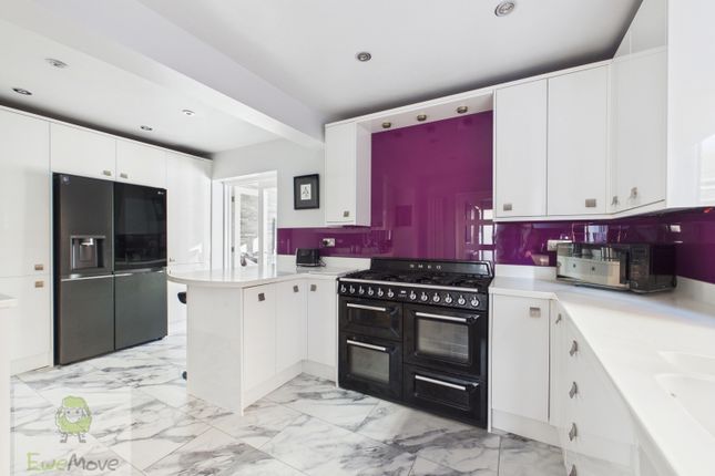 3-bed semi-detached on MILLCROFT ROAD, ROCHESTER, £375,000