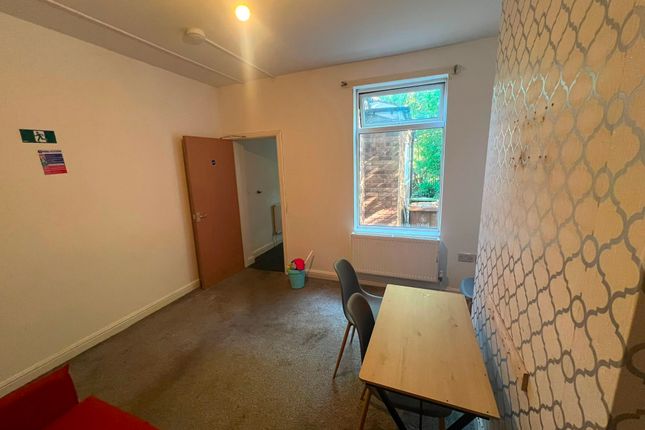 67 Leamore Lane, Walsall photo 4