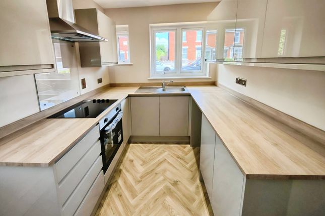 23, Talbot Road, Telford photo 2