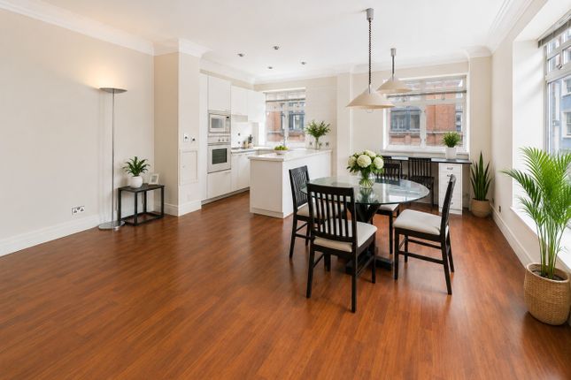 Flat 7, 6 Upper John Street, Greater London photo 3