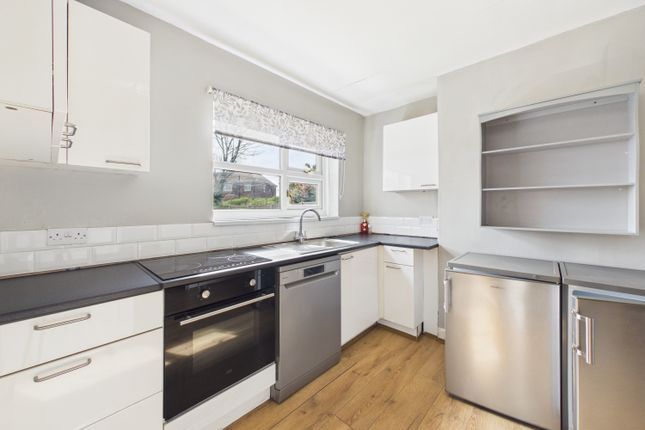 5, Thornbridge Rise, Sheffield photo 4