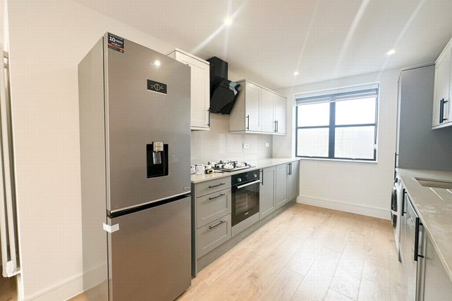 Millers Terrace, London photo 2