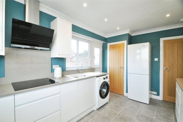 6, Manor Drive, North Yorkshire photo 3