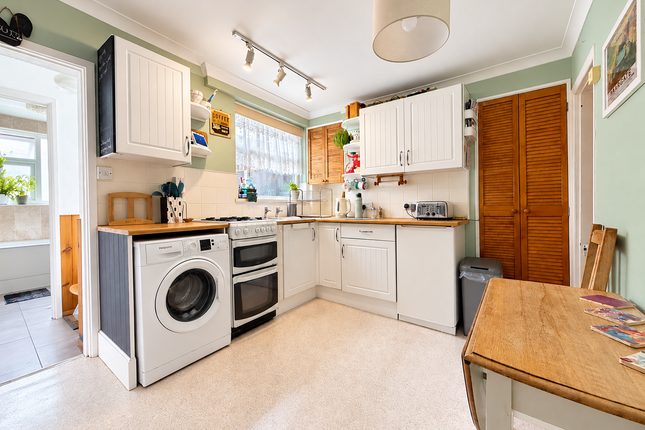 21, Hereson Road, Ramsgate photo 3