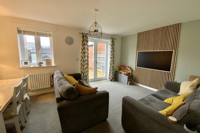26, Barrosa Way, Milton Keynes photo 2