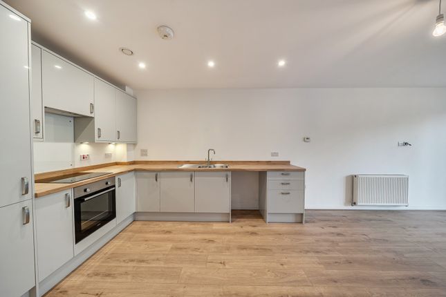 Flat 7, Chiltern Rise,, Rectory Road, Hertfordshire photo 4