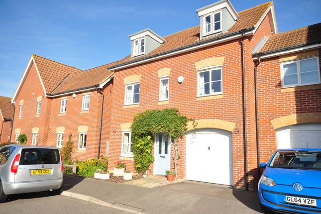 Detached house to rent in Collar Makers Green, Ash, Canterbury