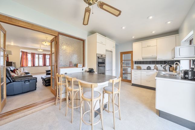 2 Bessingby Road, Ruislip photo 4