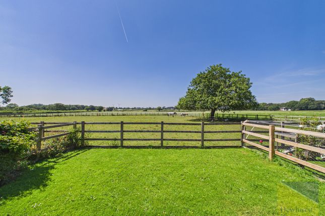 2, Poultons Farm, Preston photo 2