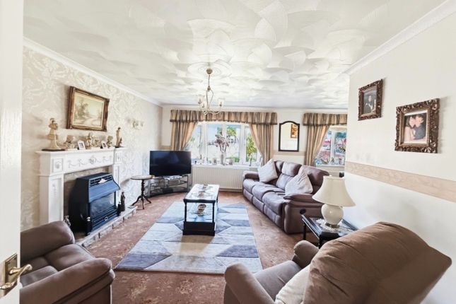 101, Margaret Street, Ammanford photo 2