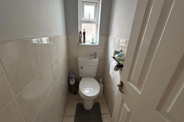 House, 58, Liverpool Road, Reading photo 2