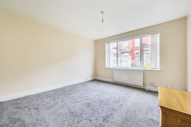 6, Ayton Grove, Manchester photo 4