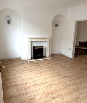 6 Church Street, Ferryhill photo 4