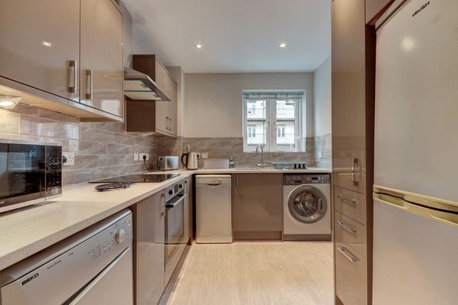 Flat for sale in March Court, Whitehall Landing, Whitby