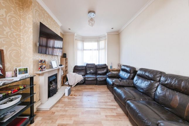 4, Iddesleigh Road, Bedford photo 5