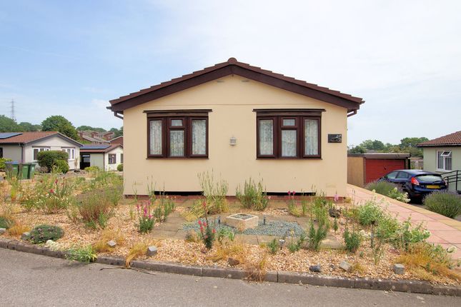 22a, Northfield Park, Upper Cornaway Lane, Fareham photo 4