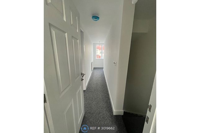 Flat, Lauderdale Ave, Coventry photo 4