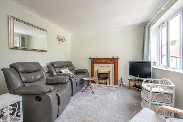 Flat for sale in Homegarth House, Roundhay, Leeds