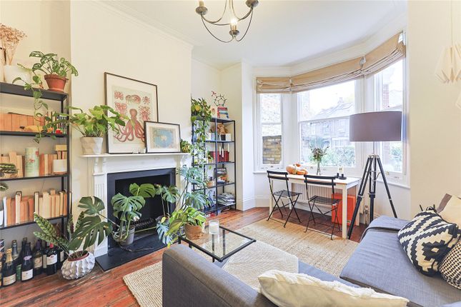 137, Oakhill Road, Putney photo 2