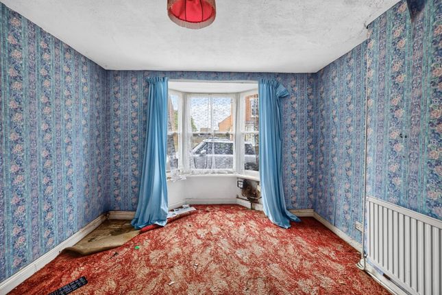 30 Wellington Road Raunds, Wellingborough photo 2