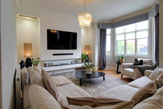 10, Park Avenue, Potters Bar photo 2