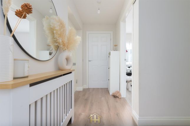 2, Strathgray Crescent, Dundee photo 3