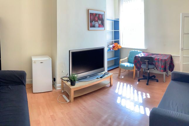 9A Amherst Road, fallowfield photo 5