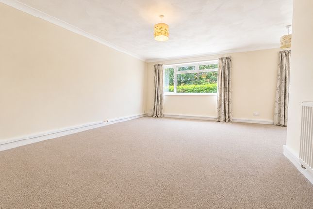 Flat 1 Pennys Court, 450, New Road, Ferndown photo 2