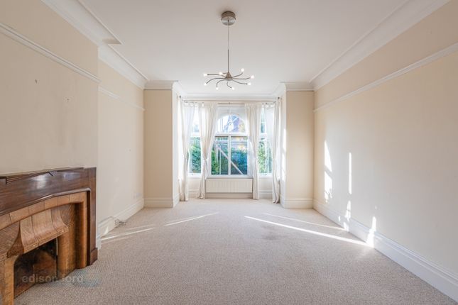 5 Trewartha Park, Weston photo 5