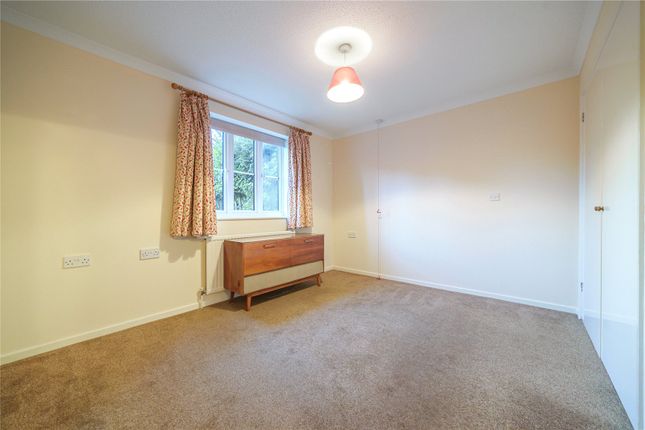 Flat for sale in Highfield Court, Burghfield Common, Reading, Berkshire