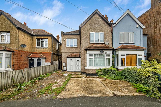Hall Lane, Chingford photo 2