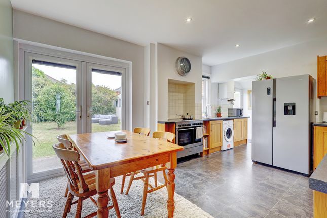 63, Avon Road West, Christchurch photo 4