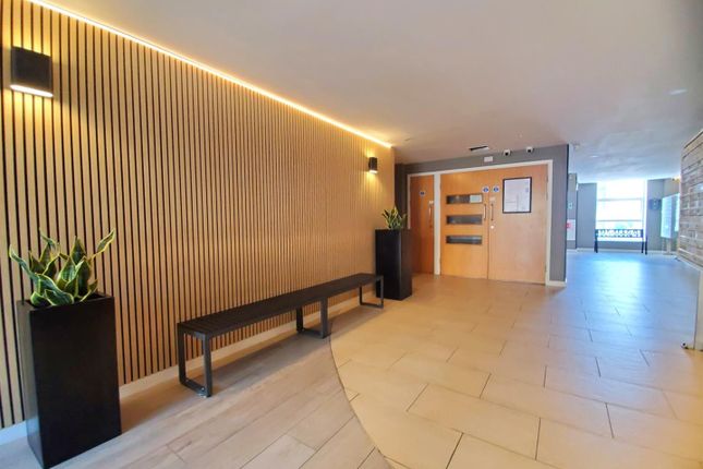 Flat 236, Aspect 14, Elmwood Lane, Leeds photo 2