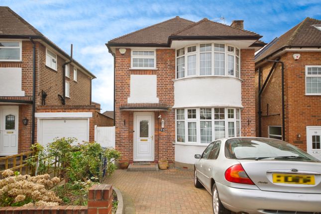 Thumbnail Detached house for sale in Knoll Drive, London