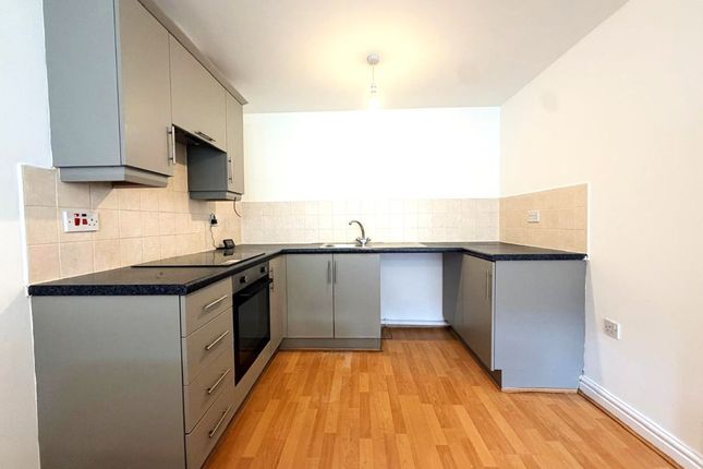 23 Weavers Court, Blackburn photo 5