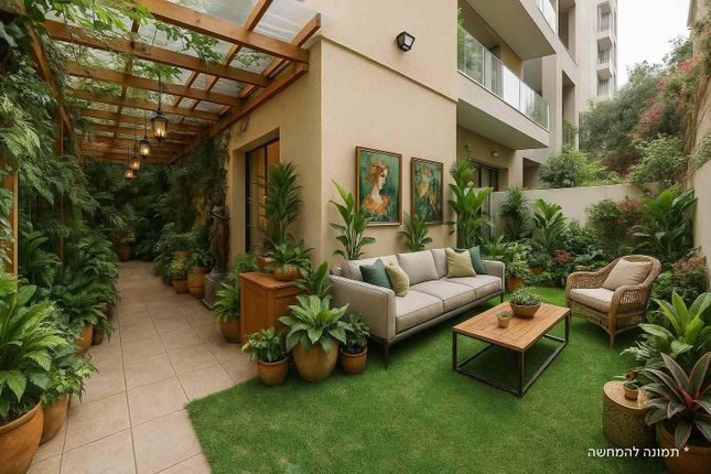 Thumbnail Apartment for sale in Tel Aviv-Yafo, Tel Aviv-Yafo, Il