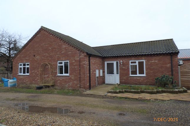 Thumbnail Detached bungalow to rent in Southend Road, Bungay