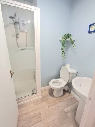34A, High Street, Ventnor photo 4
