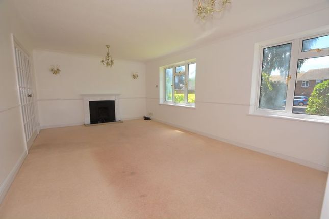 Detached house for sale in Stable Lane, Seer Green, Beaconsfield
