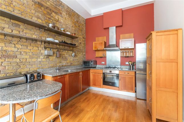 Flat 17,, Chandlery House, London photo 4